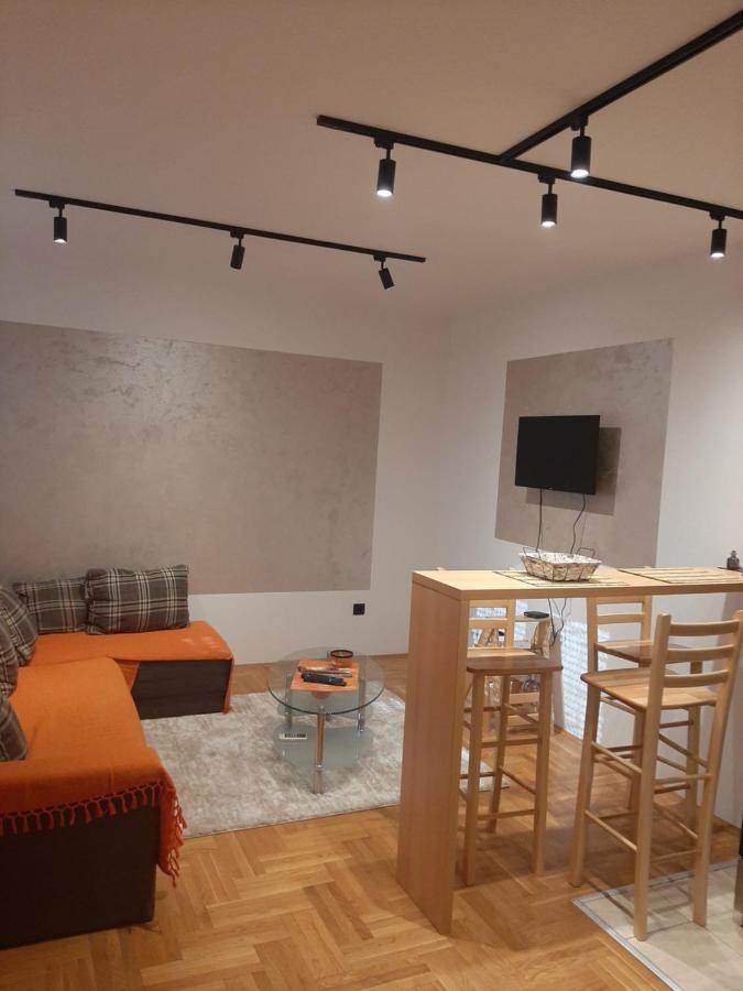 Belmir Apartment Mali Mokri Lug Luaran gambar