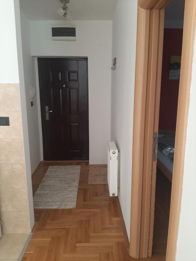 Belmir Apartment Mali Mokri Lug Luaran gambar